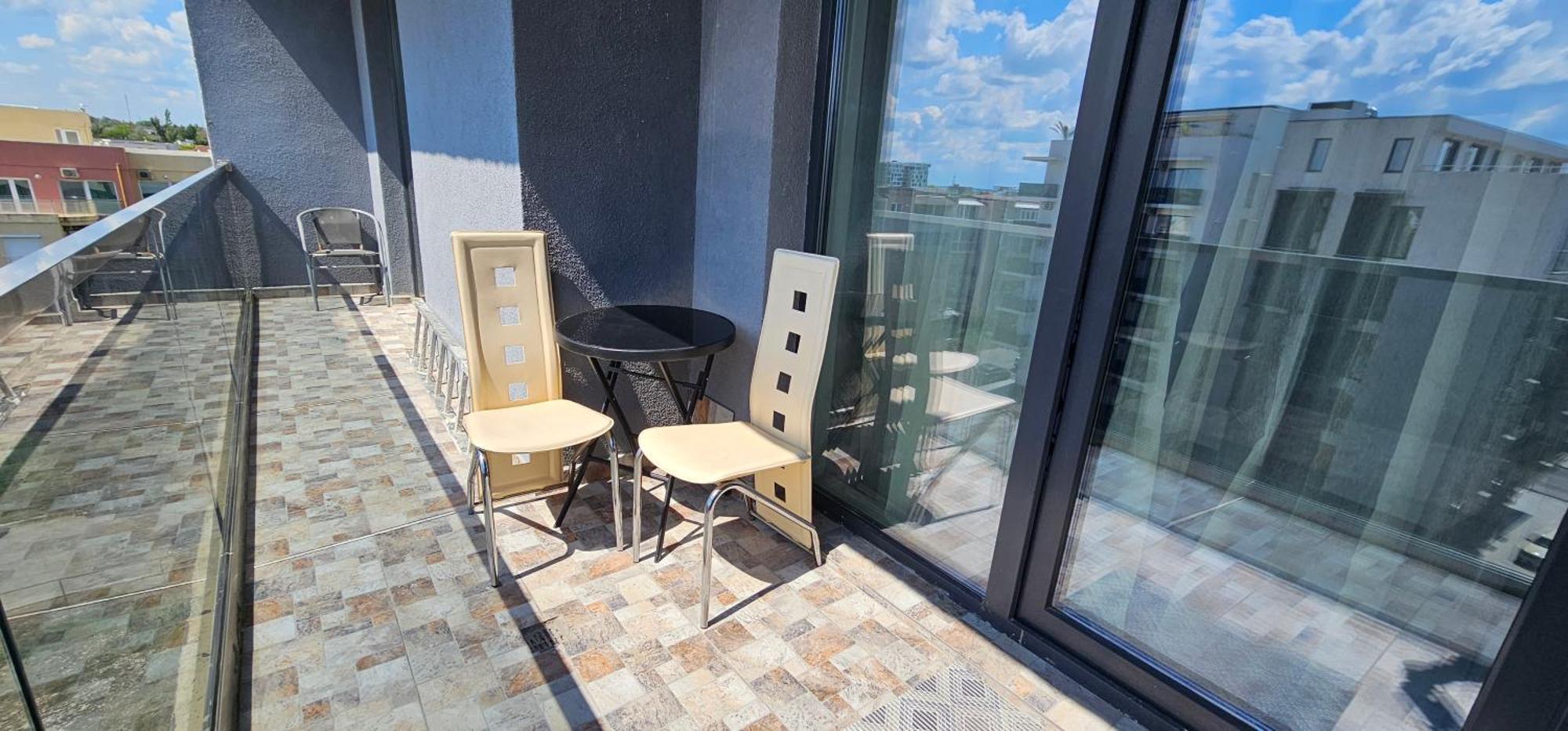 Luxury Aparthotel Promenada In Building Stefan Prima Linie La Mare Năvodari Zewnętrze zdjęcie