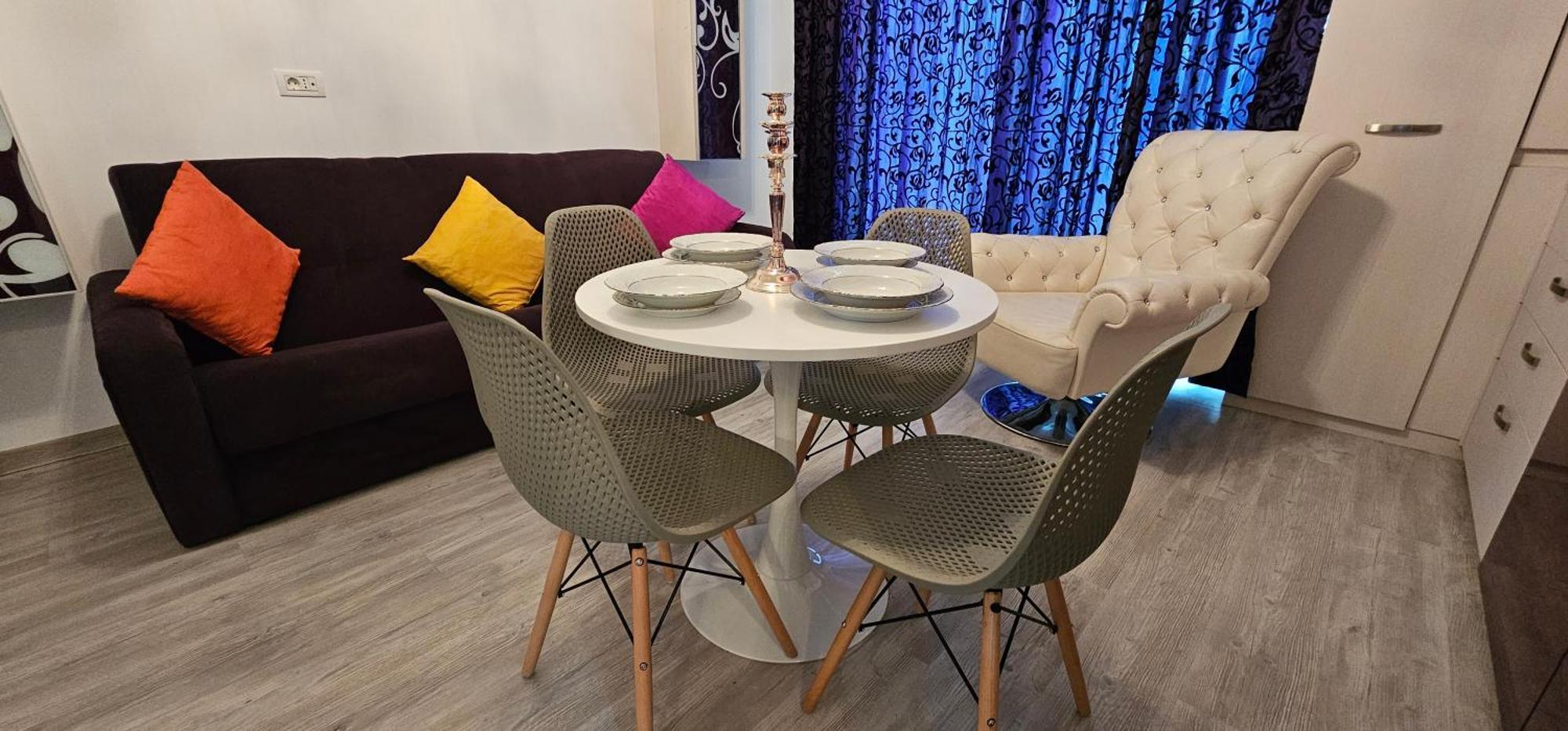Luxury Aparthotel Promenada In Building Stefan Prima Linie La Mare Năvodari Zewnętrze zdjęcie