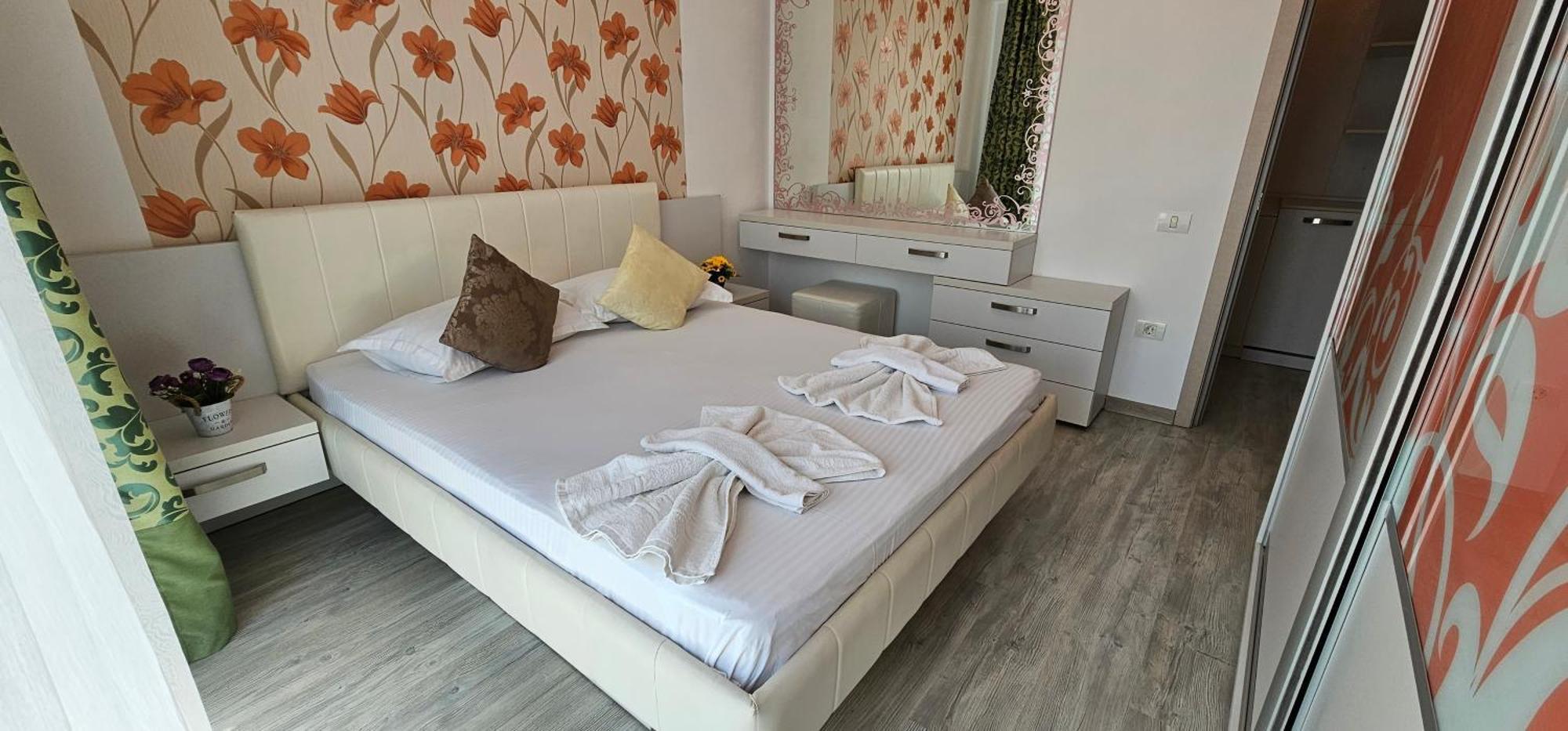 Luxury Aparthotel Promenada In Building Stefan Prima Linie La Mare Năvodari Zewnętrze zdjęcie