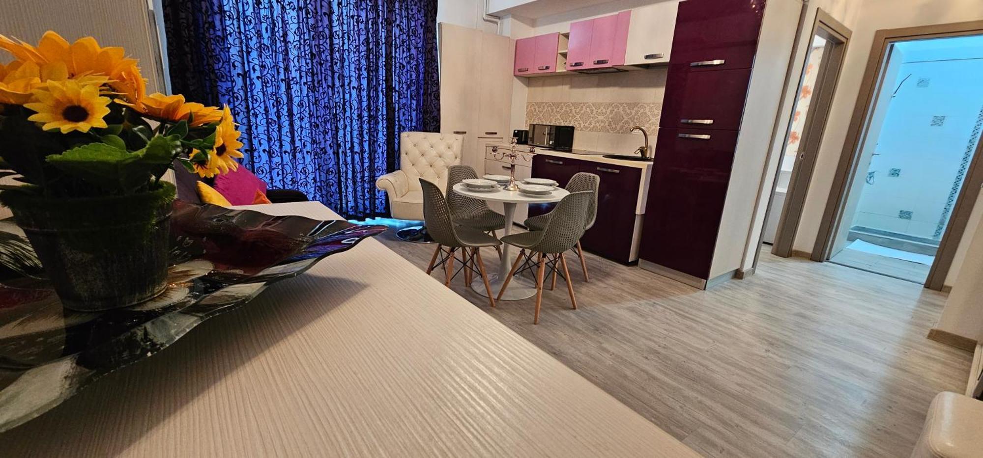 Luxury Aparthotel Promenada In Building Stefan Prima Linie La Mare Năvodari Zewnętrze zdjęcie