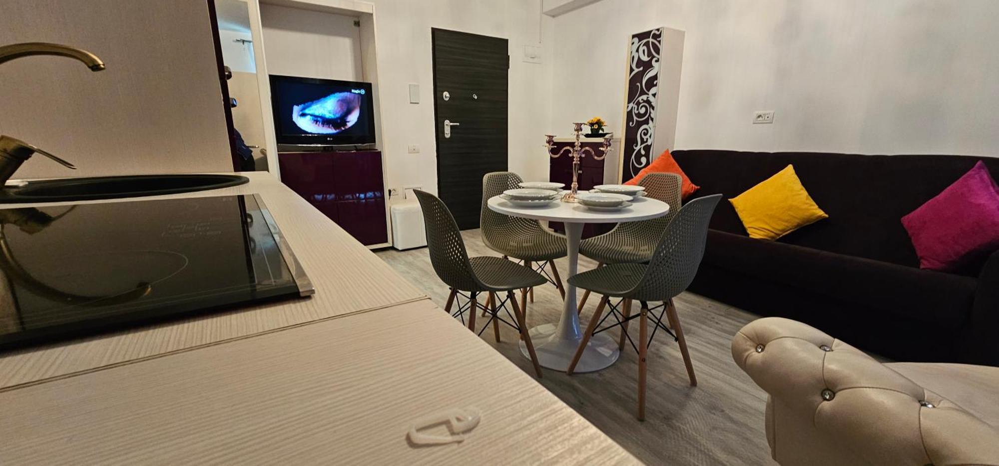 Luxury Aparthotel Promenada In Building Stefan Prima Linie La Mare Năvodari Zewnętrze zdjęcie